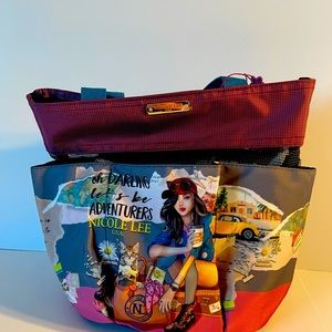 For sale new nice purse $50 good deal for a nice gift